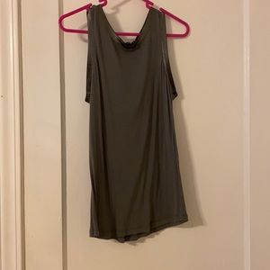 Buckle grey tank top